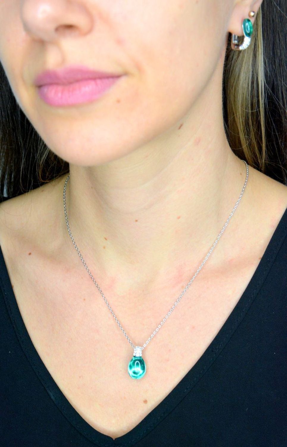 Naszyjnik damski srebrny 925 z kamieniem w kolorze turmalinu Nomination Myradiance 241508 041.png